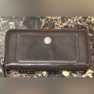 Coach Y2K Brown Leather Zip Wallet